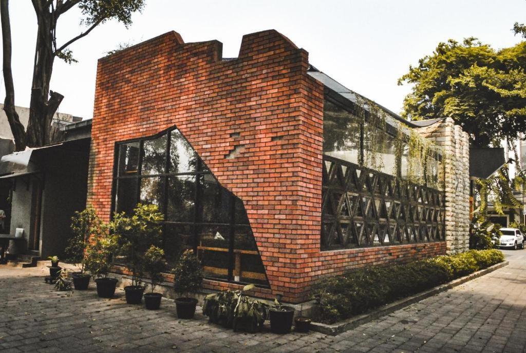 Hotel Oyo 780 Acg House Kalibata Syariah Yakarta Exterior foto